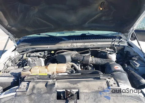 2002 Ford F250 Super Duty z USA, uszkodzony, nr VIN 1FTNX20S62EC70323